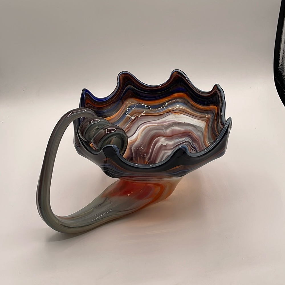 3.2.24 unmarked Like Murano Glass Art but unsigned